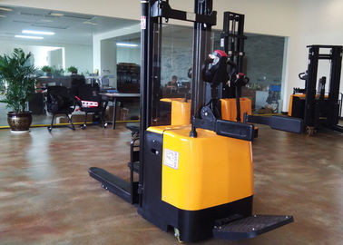 Double Lift Cylinder High Lift Pallet Stacker 3500mm Lifting Height Safe Operation
