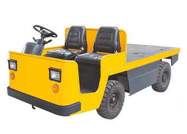 Pneumatic Battery Operated Platform Truck , Electric Industrial Tow Tractors 3000kg