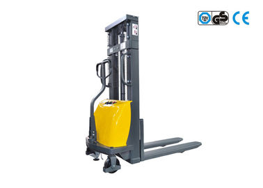 Easy Operating Super Light 1000kg Semi - Electric Stacker , Standard Fixed Forks