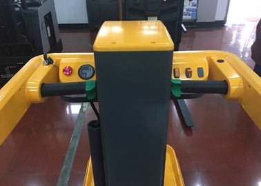 Electric Operated Type Order Picker Forklift Using In Narrow Aisle Space